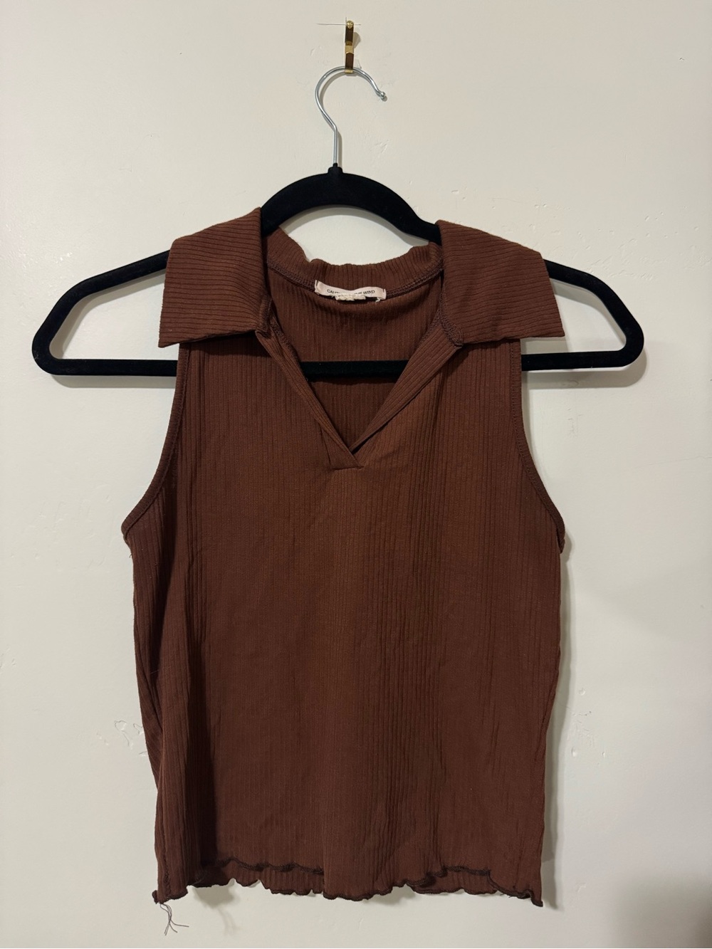 Sleeveless Ribbed Polo Tank Top - Brown